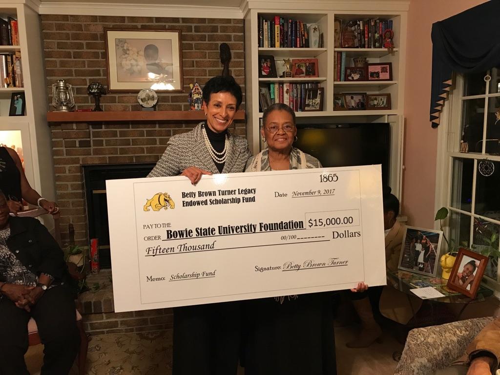 BowieStateSAA's tweet photo. Join the #GivingTuesday movement.  Betty Turner , ’62  “The alumni have a stake in the future of Bowie. I challenge all alumni to join me in ensuring that the future is bright and enduring by digging deep and giving often.” https://t.co/tiCHWZKcdj