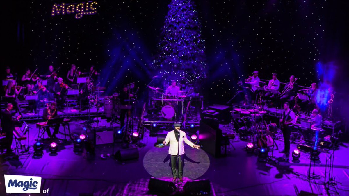 Great gig yesterday drumming for Magic of Christmas, live at the london palladium. PAISTE cymbals sounding great as always <a href="/PaisteNation/">Paiste Cymbals</a> <a href="/magicfm/">Magic Radio</a> <a href="/GregoryPorter/">Gregory Porter</a> <a href="/Seal/">Seal</a> #MagicOfChristmas  #magicfm