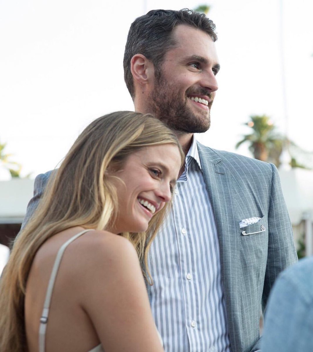 Brillas y brillas tan lindo y brillamos juntos...