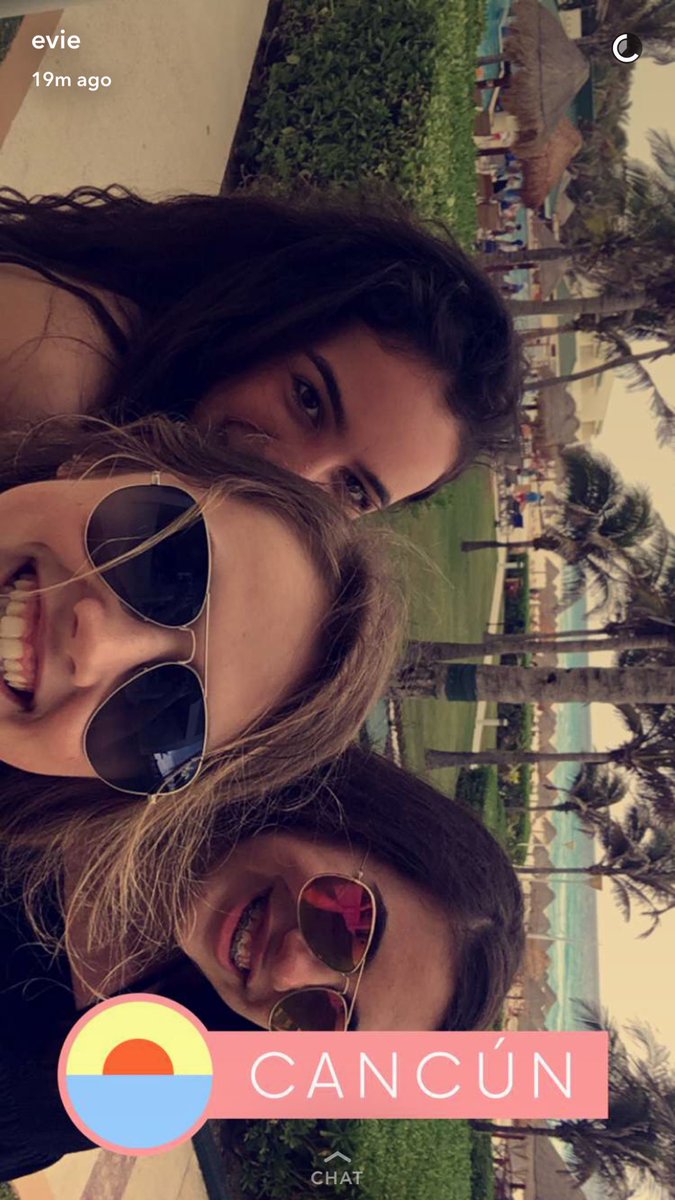 Wishing the happiest of birthdays to <a href="/evdugan/">Evie Dugan</a> !! Thanks for all the endless adventures and rides!!❤️🌴🌊😇💖