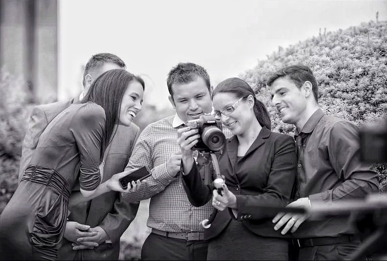 Sharing some raw footage -  Thanks to Paula <a href="/PWMPhotography/">Paula - PWM Photography</a>  for the picture at the right moment 😀😍😘 #weddingfilms #weddingvideography #weddingvideo #weddingcinematography #wortleyhall #weddingdress