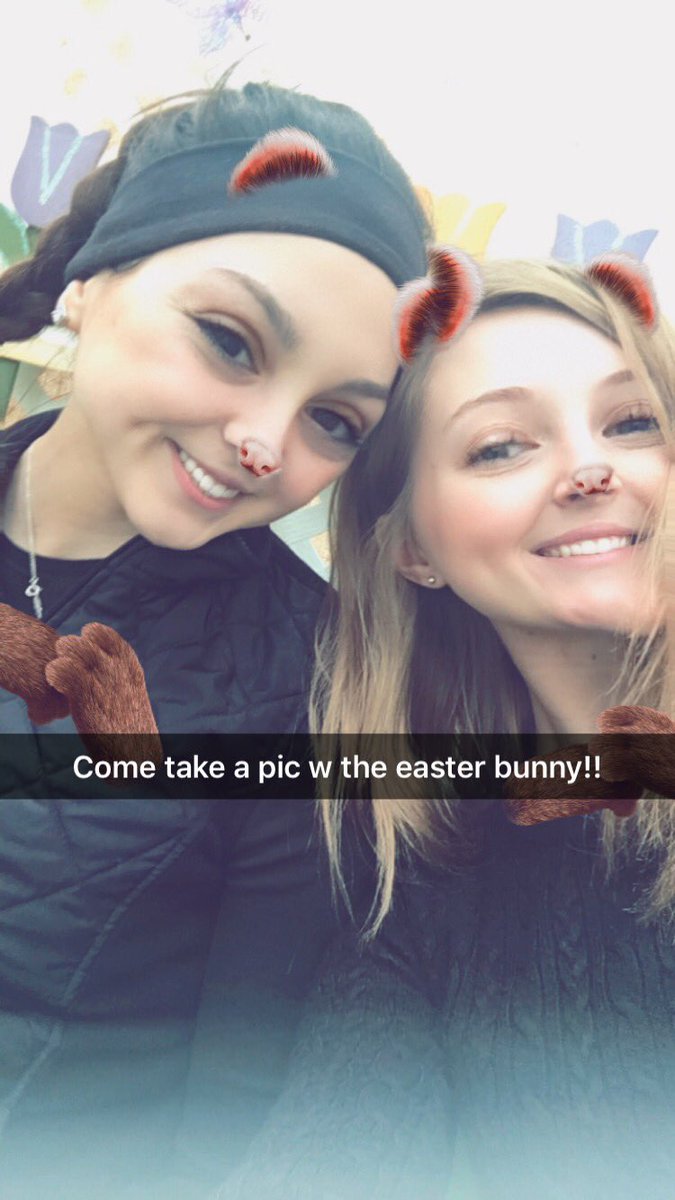 lyndsgillespie's tweet photo. Happy birthday beautiful ❤️ hope u had a great day love u my forever bunny pal :) https://t.co/29bzVjenjz