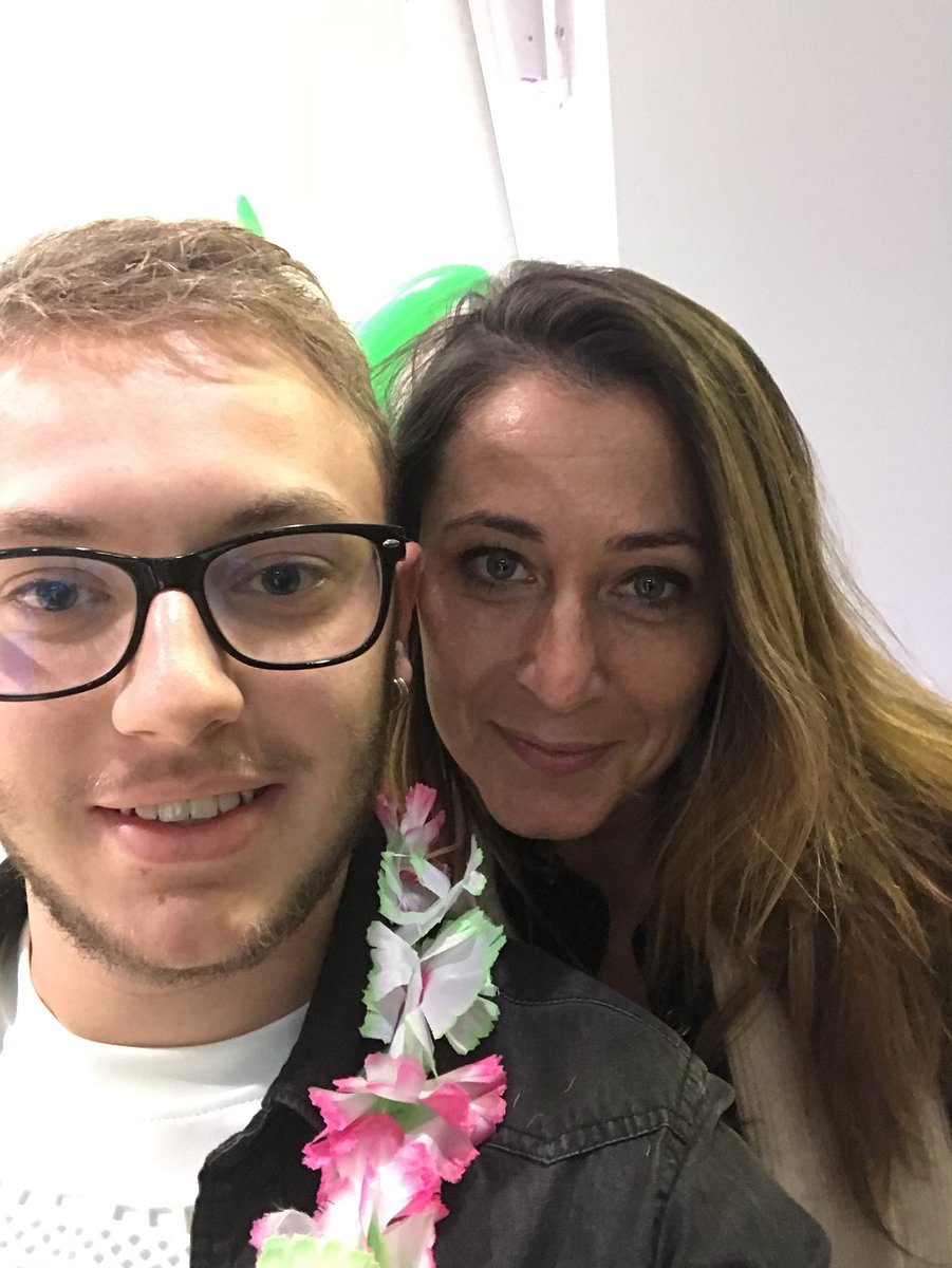 FlorianLMercier's tweet photo. @SamZirah @Shaunaevents https://t.co/QzavB0Q0Zn