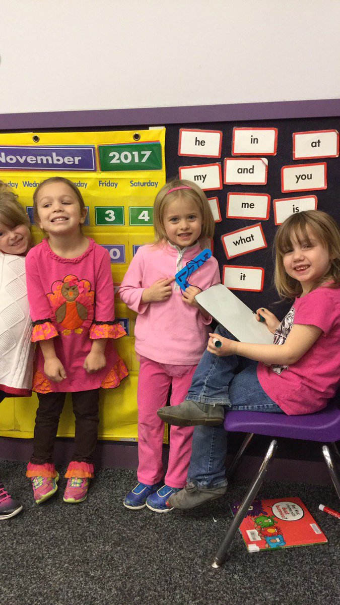 SHBD_Mentor's tweet photo. Look at those smiles!
#earlyeducation #smallhands #bigdreams #littledreamers #SHBD https://t.co/6excoEY36Q