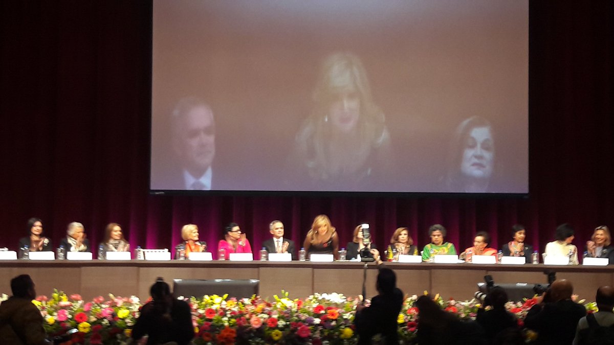 luisalonsodel's tweet photo. #MUJERDELAÑO
GOBERNADORA CLAUDIA PAVLOVICH
#SONORA https://t.co/4oZ9bVKgac