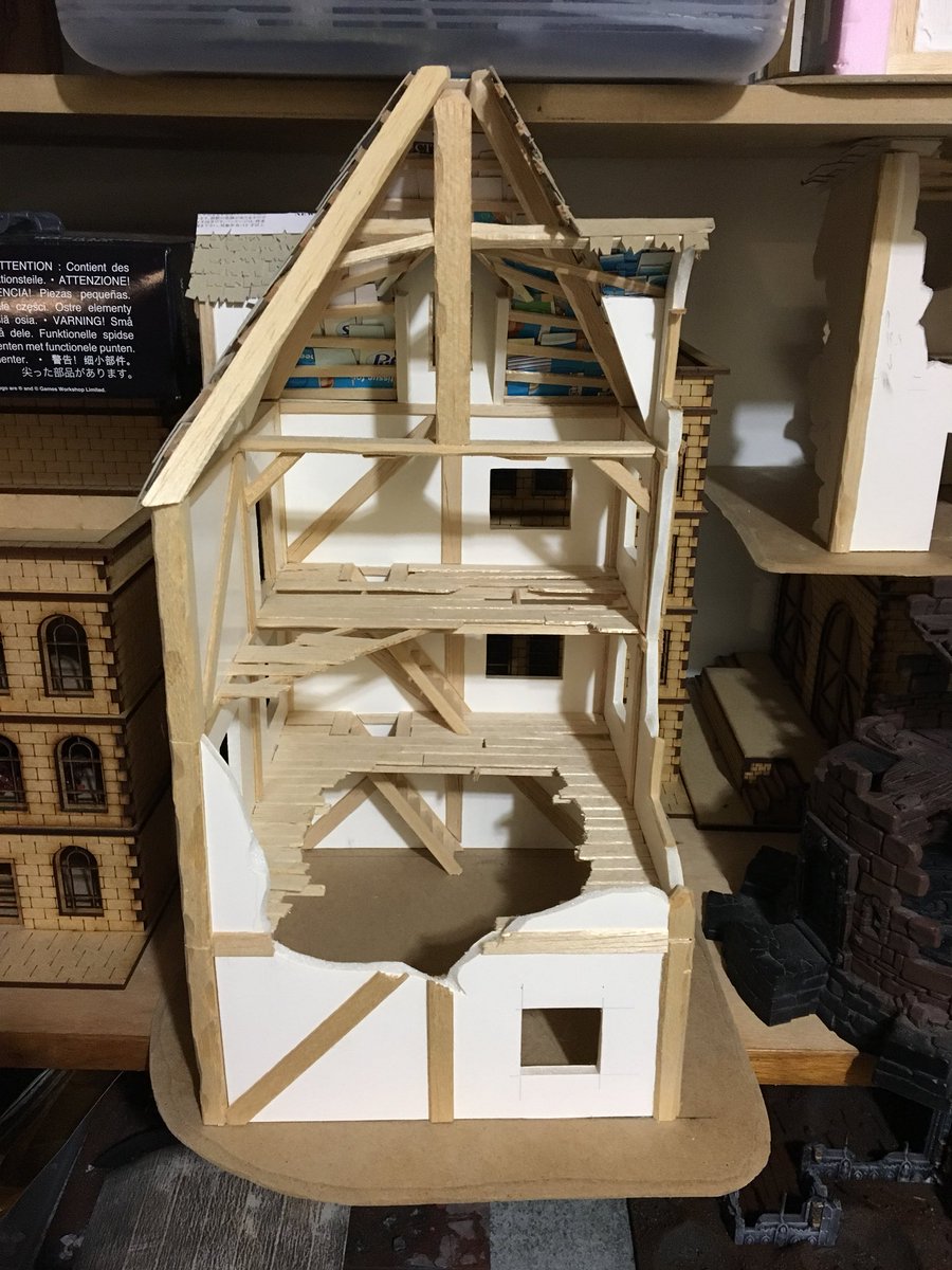 cmihod's tweet photo. Blown-out #building #WIP #Wargaming #warhammer40000 #warhammer #design #lookingahead25 https://t.co/QPjxLw2g7I