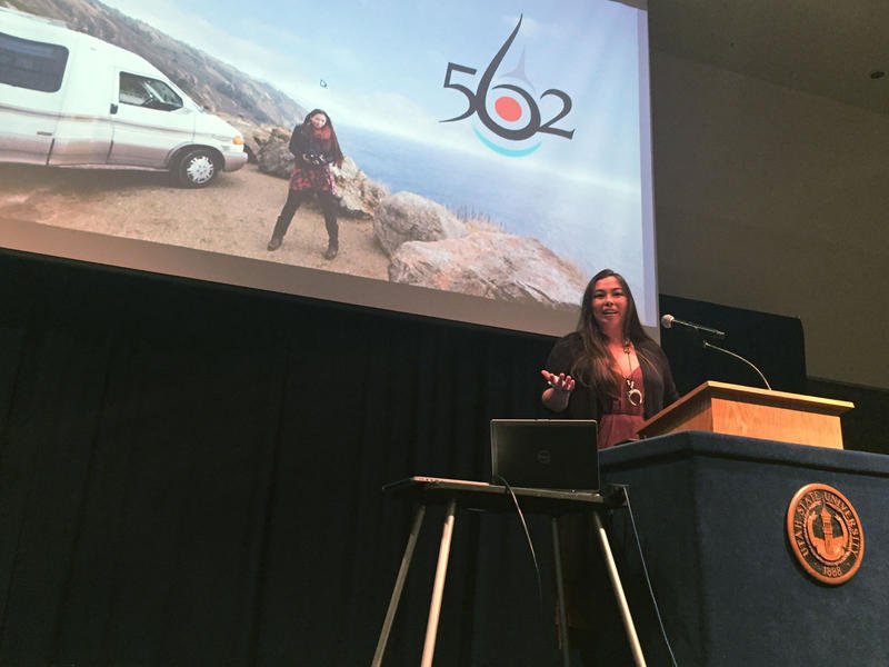 utahpublicradio's tweet image. Project 562: How One Woman Is Working To Change The Way We See Native Americans ht.ly/5Jz030gR3e7
#Project562 #NativeAmericans @kd_taylor96