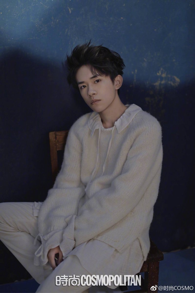 TFBOYS_INA's tweet photo. 171127 时尚COSMO Weibo update #TFBOYS Jackson Yee Yangqianxi   Inside pages for magazine COSMO https://t.co/JyNEKSa6g6