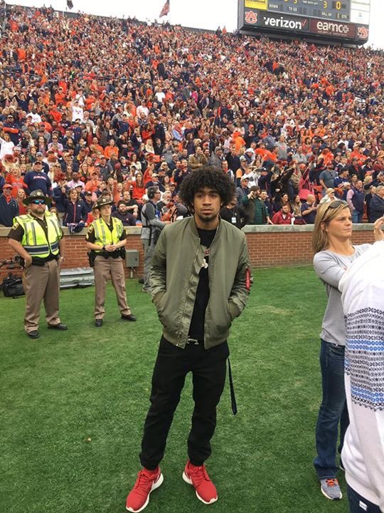 Austin Davis tweet media