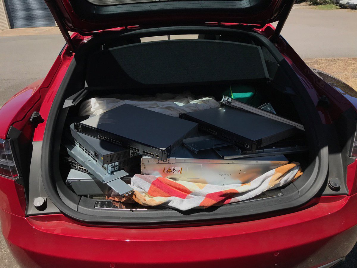 mangrovemike's tweet photo. Is case you were wondering (because it isn’t on the spec sheets) the capacity of a @Tesla P85 is 42RU + 5 people #tesla #DesignedByEngineers https://t.co/DR7Gm9RgFv