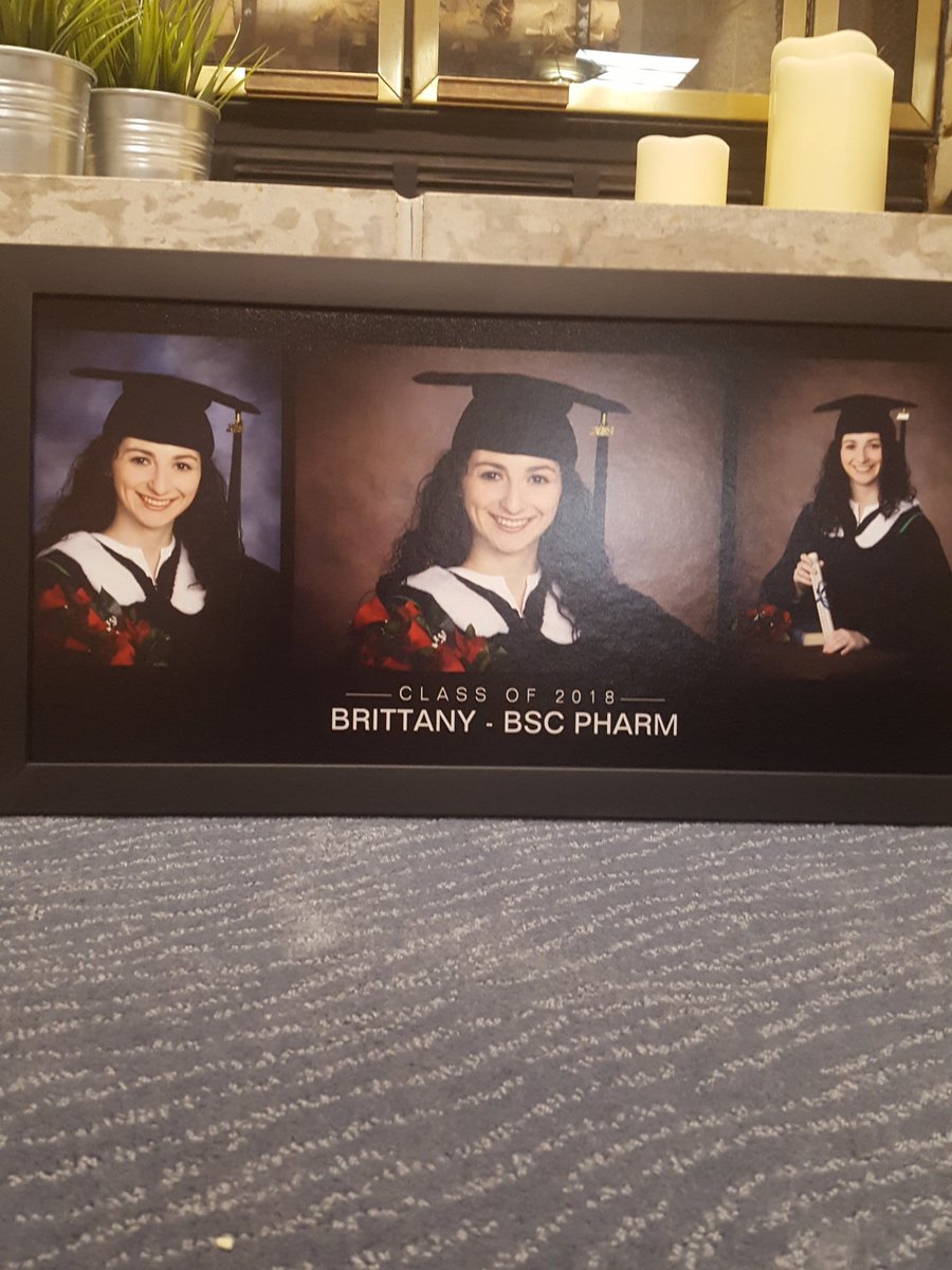 BrittJK's tweet photo. Its-a me! Brittany-o! #pharmacygrad #grad2018 #ihavetoomanygradphotoswhowantsone https://t.co/ViW4PSytuT