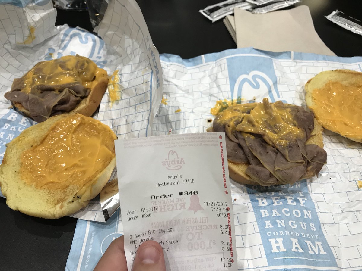 Johnny_Showtime's tweet photo. Hey @Arbys, I think my BACON beef n cheddars are missing something....  I guess you don’t have the meats! https://t.co/ZOqEFfeDnv