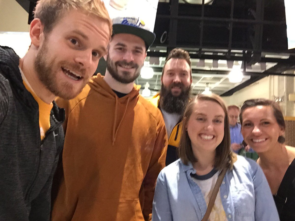 CuzzwhaT's tweet photo. Let’s go pacers! #pacersgamenight https://t.co/SyM6fHbIQB