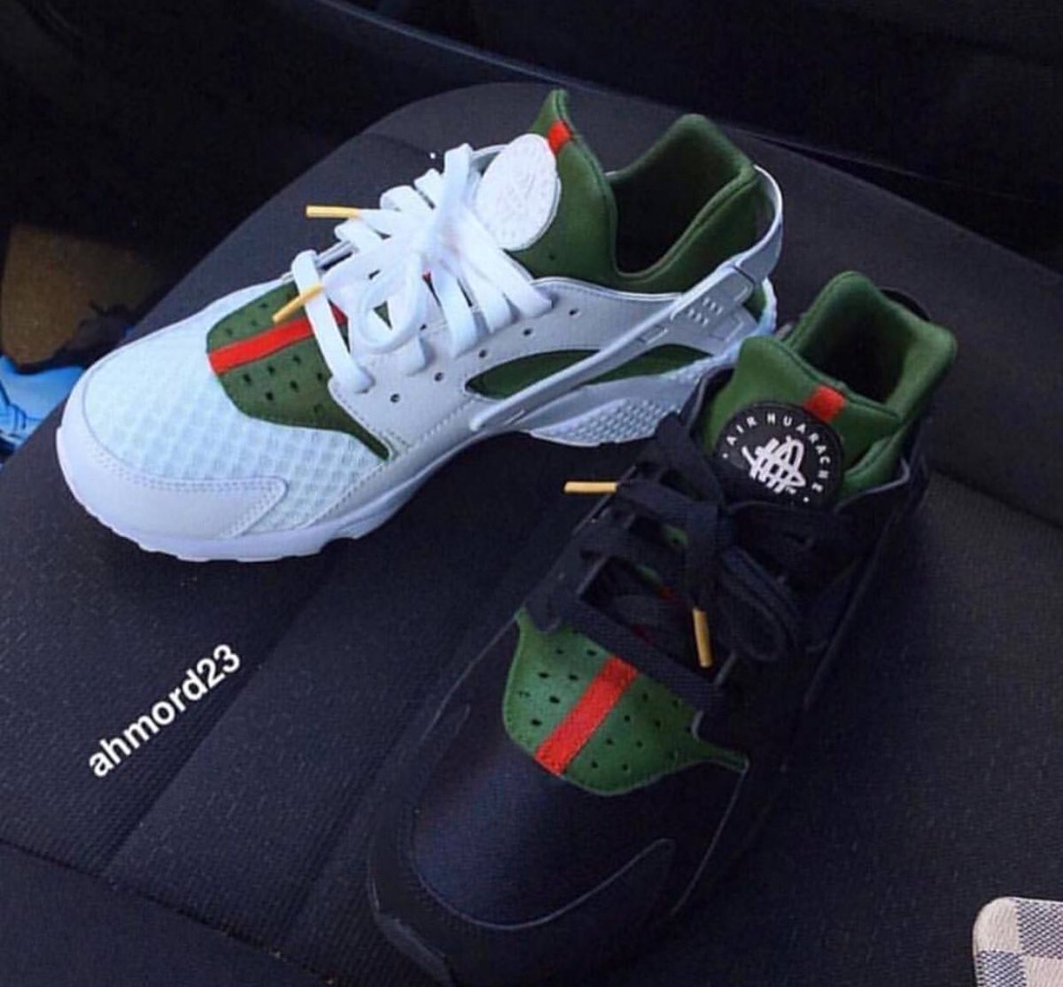 SneakerPics23's tweet photo. Gucci Custom Huaraches https://t.co/dyi4nJJpNy