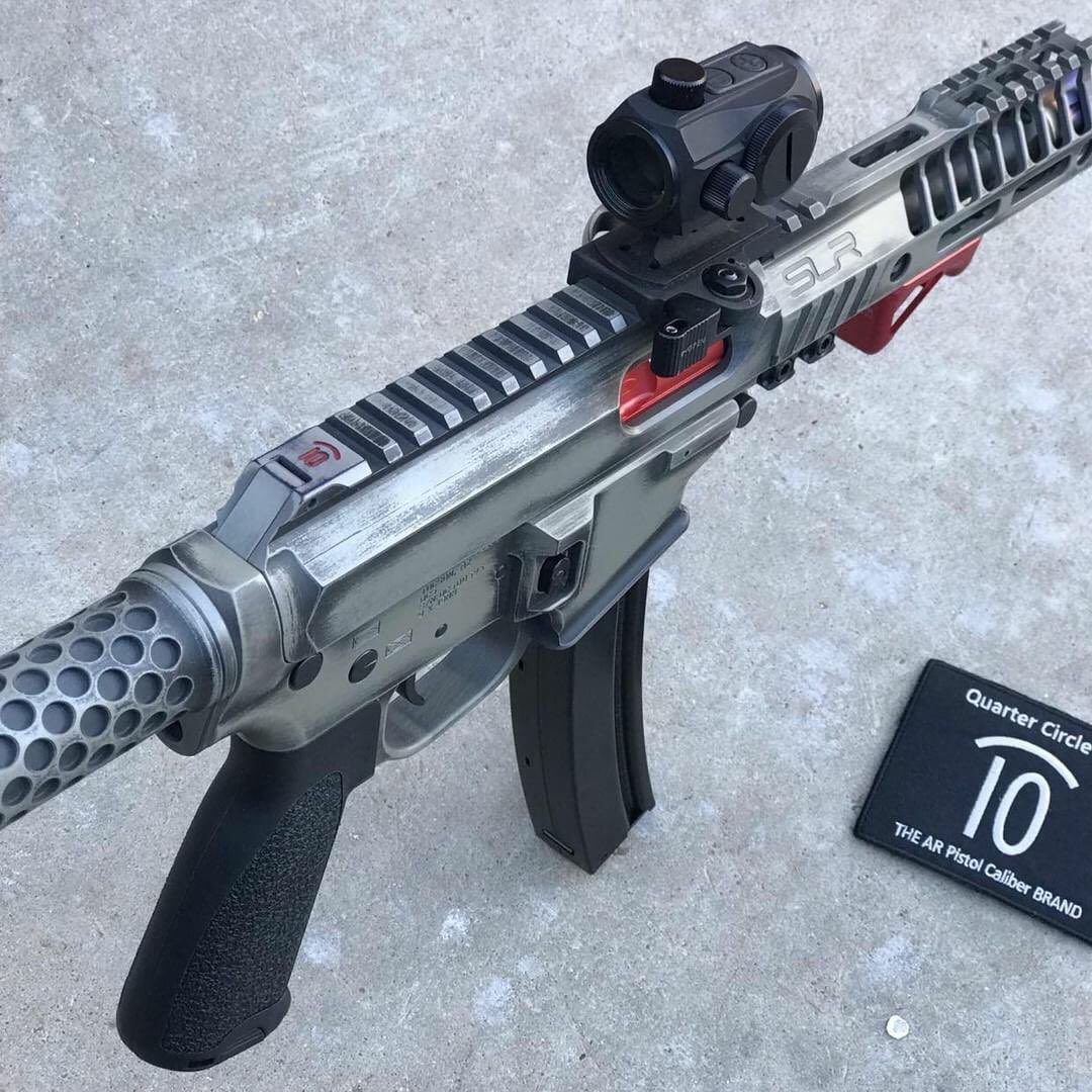 QTRC10's tweet photo. Side charging QTRC10 QC5 

#QTRC10 #SideCharging #OnTheSide #2A #Guns https://t.co/bG4pGYCq5Y