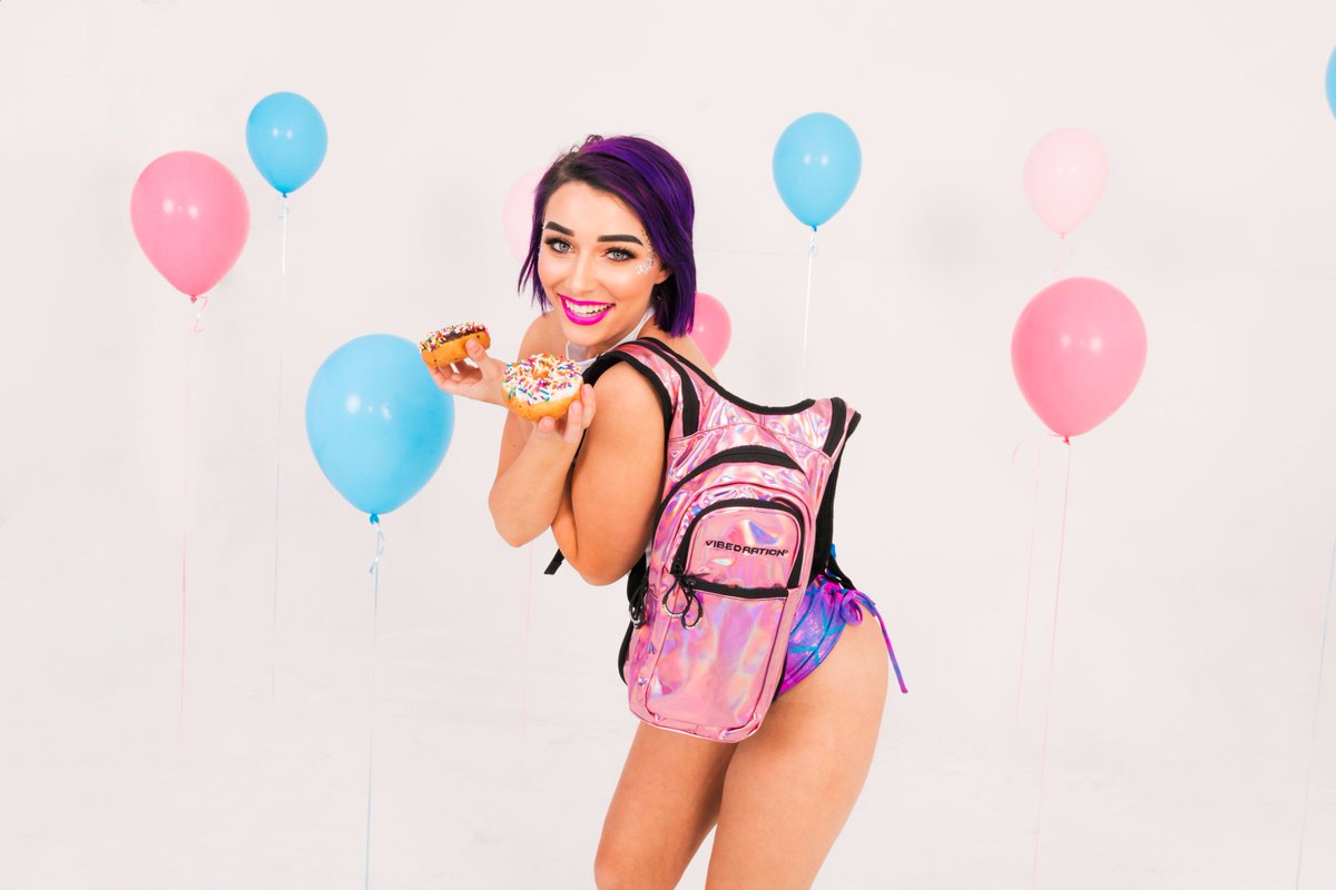 Vibedration's tweet image. Cyber Monday is almost over! LAST CHANCE to shop up to 80% off sitewide! 🎉🎉🎉 #LifesAPartyStayHydrated 💦 #Vibedration #gift #rave #save

🛍️➡️ bit.ly/2w2Y0Mu