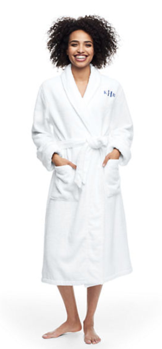 VeraSweeney's tweet photo. How about a new robe? This is a good gift for someone who is hard to figure out. Everyone can use a new robe! https://t.co/kzLEeamlin #LandsEndHoliday AD https://t.co/OcF2oO1Wx1