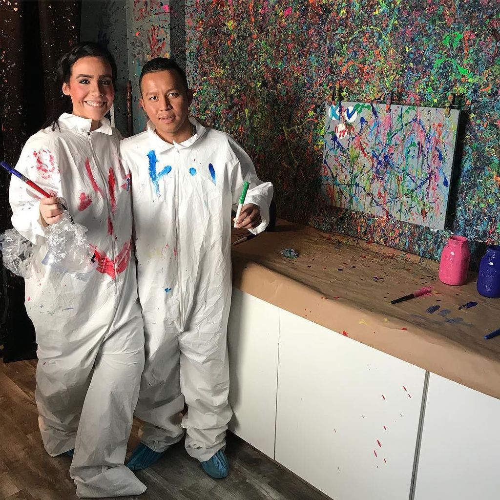 PinspirationGA's tweet image. Splatter date fun today! We 🎨🖌 Come into our studio and get colorful with your own unique splatter room experience at Pinspiration Georgia! 🎨
 #colorful #splatterroom #colorfulfun #splatterexperience #pinspirationga #diy #getcreative #getmessy #diyatlanta #create #canvasart …