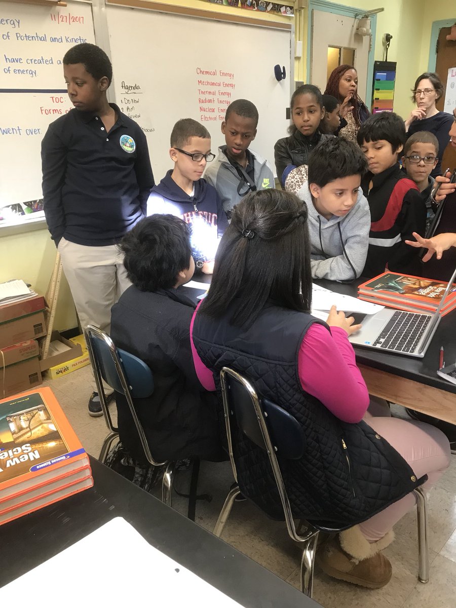 PS145M's tweet photo. Thank you to Principal Lowe and the Mott Hall II staff for welcoming our 5th grade class this morning to help them narrow down their middle school choices! @NycDistrict3 @NYCSchools @FollowCSA #leaderscollaborating #middleschoolchoice https://t.co/X0YnYTqoJb