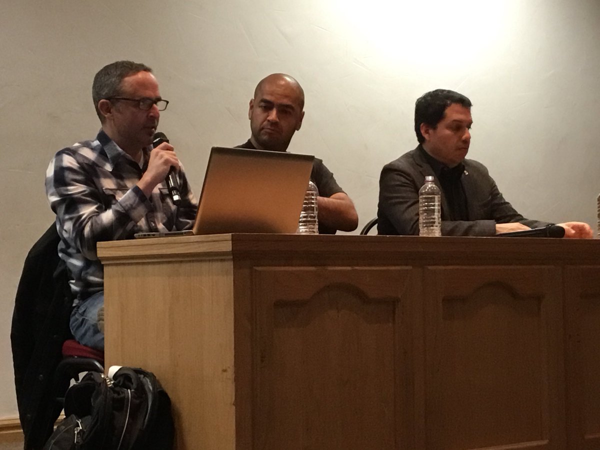 cultura_chihmx's tweet photo. #EnVivo Arrancamos el Festival de Arte Nuevo en el Cineclub de la Facultad de Filosofía y Letras con #AriVolovich #JaimeMesa e #IsaíasRivera  https://t.co/c3gHwWLuK9 #FAN2017 #RT https://t.co/3hyccGd7DQ