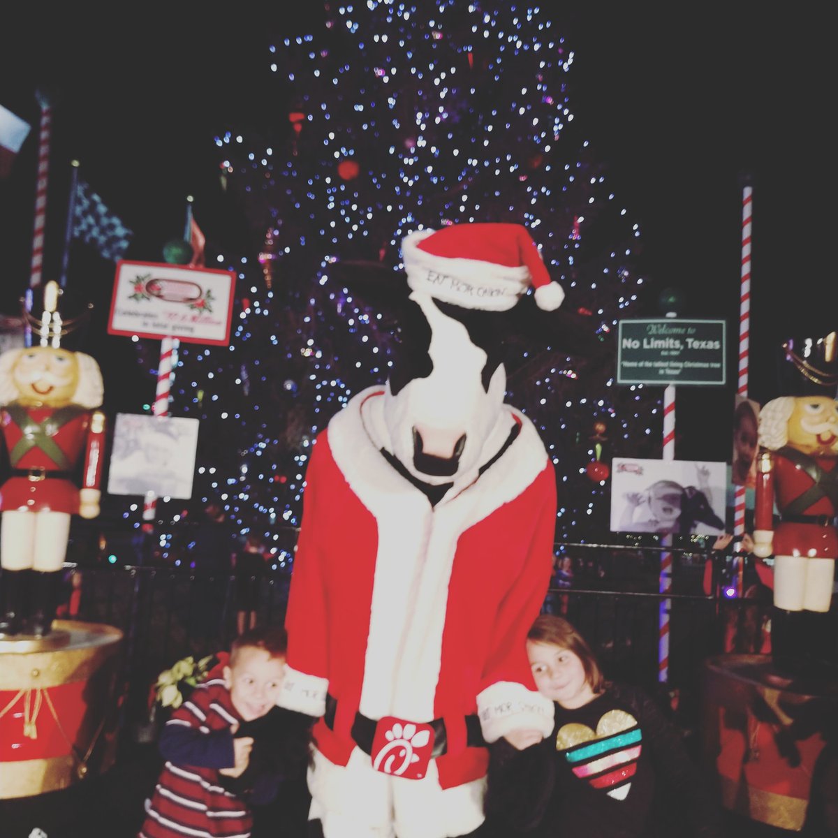 CFAChampions's tweet photo. Mr. Cow enjoy the tree lighting at @TXMotorSpeedway with @SCCTX . Thank you for having us out. #MerryChristmas #SantaCow #giftoflights https://t.co/vGguu4DsNP
