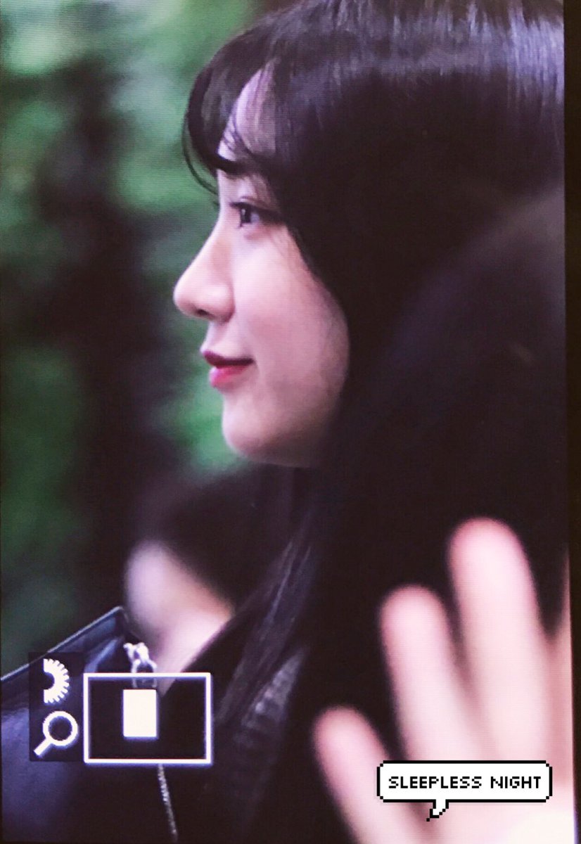 sleepxnight729's tweet photo. 171128 GMP

김민경 옆태에 모든 걸 건다❣️❣️❣️

#Pristin #프리스틴 #Roa #로아 #김민경 https://t.co/Q5POPcCZV1