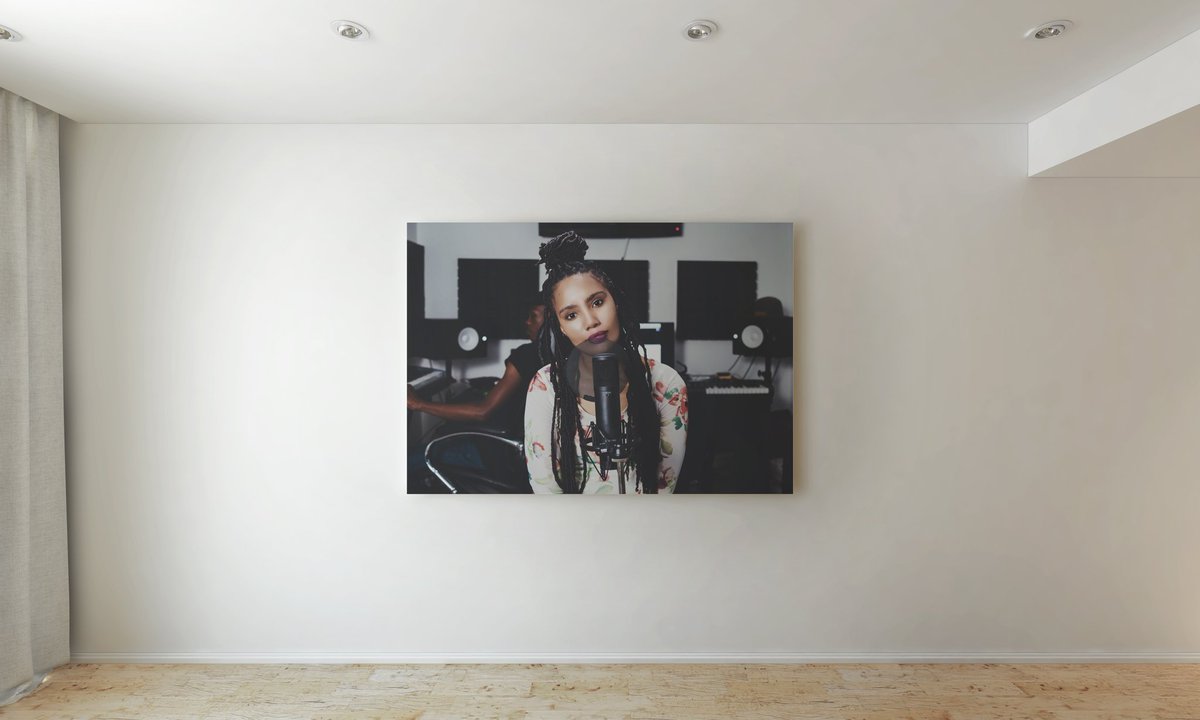 borncreativesza's tweet photo. FESTIVE SEASON OFFER!
Get a LARGER than life portrait of U from only R1600. We shoot,print&amp;frame your new wall art.Ts&amp;Cs apply. 📞0766173613 https://t.co/KJV0tArKFX