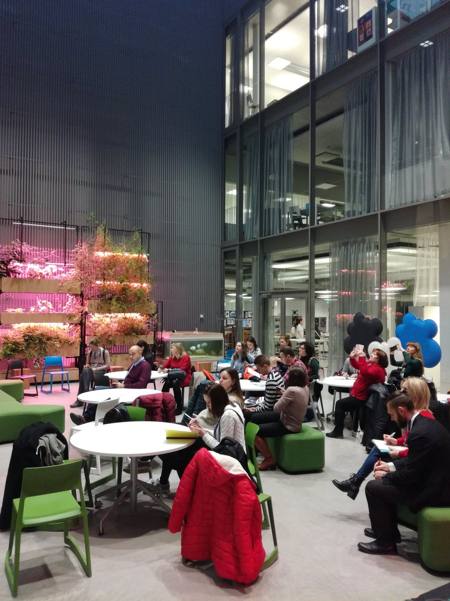 EduFuture2020's tweet photo. We start the day at @opinmakifi  "learning hill" school, an inspiring example of a modern, functional and new Finnish learning environment. Also interested in joining one of our educational journeys? Contact us via edufuture.eu https://t.co/EVUKUWU9DP