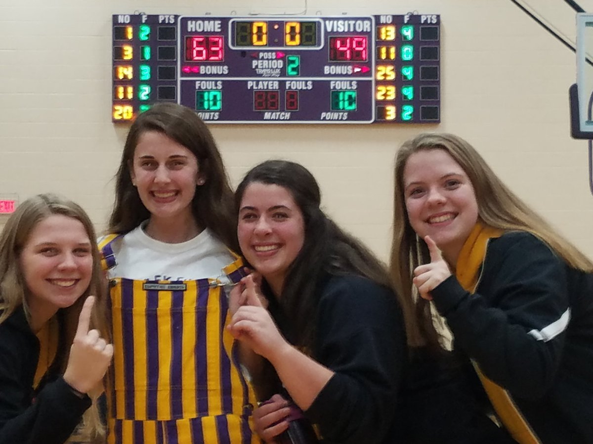 TR_athletics's tweet image. Raiders win! Raiders win! Raiders win!