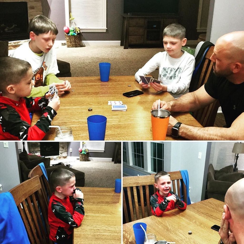 m_sladky's tweet image. Family 31 card night #cardgames #learningtolose #dadsupport #learningtheworld #lifeaintfair #lifelessons #thuglove ift.tt/2icAFWX