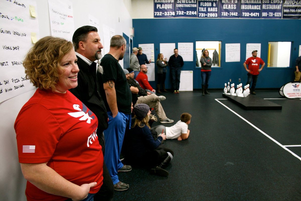 SoderquistRWB's tweet photo. @TeamRWB Gaylord had a fun night of pins and skins at the Otsego County Sportsplex #GaylordMichigan #EagleEthos https://t.co/TYlwor414D