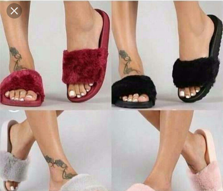 zaryrond's tweet photo. Muy de moda, mucha cosa peeero que horribles estos zapatos. Para mi con lo único que se verían bien seria con la pijama 😵 https://t.co/sDvr0yiz4l
