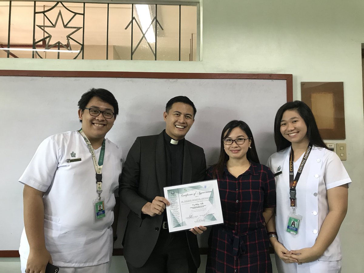 psychsocdlsl's tweet photo. Thank you so much Fr. @eugenedominic12 for sharing your time with us. We hope to see you again on the next #PsychologyTalks 💙

#MET2017
#AnimoPsych https://t.co/LivS73V58x