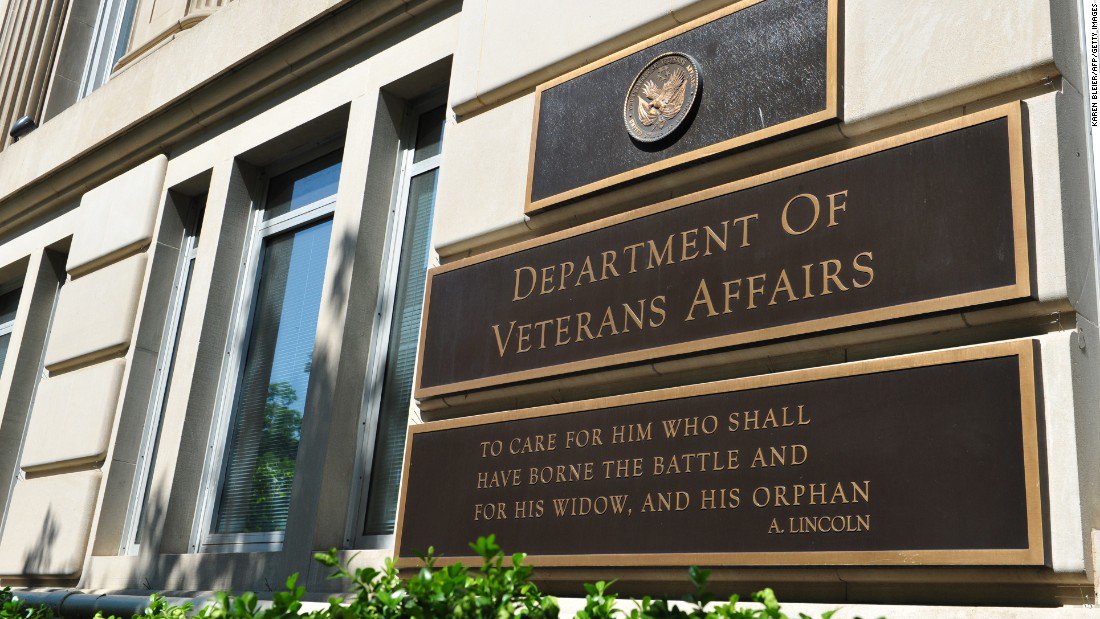 TagTheBird's tweet photo. The Veterans Affairs Department has failed to report potentially dangerous doctors
  https://t.co/2HZ1BLWuMI https://t.co/SLw26UeRJe