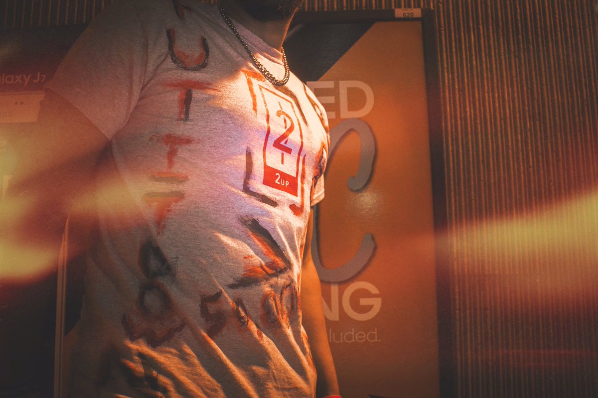 2UPCo's tweet photo. TAKE CONTROL. PUT IT DOWN. Stand up for #DrugAwareness . Over 50,000 dead last year. Let's cut that down. Shirt made by the 2UP Brand. RT to Spread Awareness. https://t.co/ozgorXzEXQ
