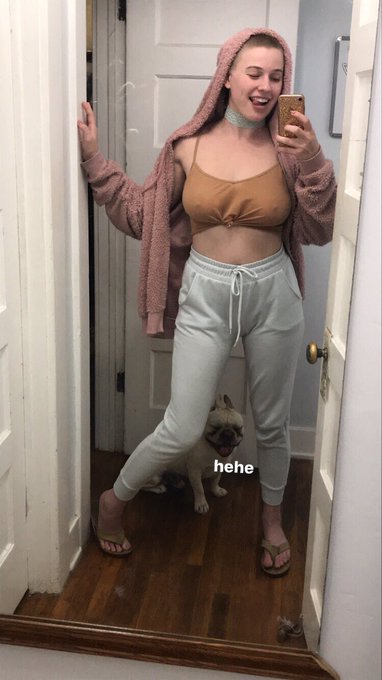 lolol look at pig https://t.co/h3AI6SYuC8<a href="/tag/mvsales"class="tags"><span>#mvsales</span></a>