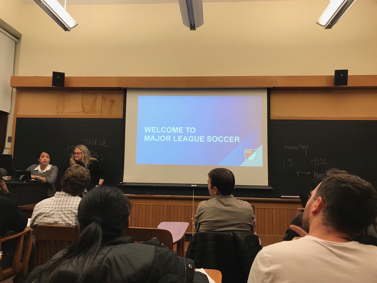 AMoisyeyenkov's tweet photo. $27m --> $223m @MLS clubs value 2008 --> 2017 #MLS #CUSportsBiz #cusportspr https://t.co/C6PLP6RER4