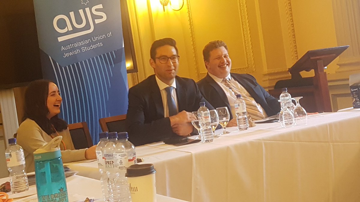 AUJS's tweet photo. Very informative session with @joshsburns hearing all about the work he does for the Premier #vpts #vicpol #springst https://t.co/XbdFpMBCkJ