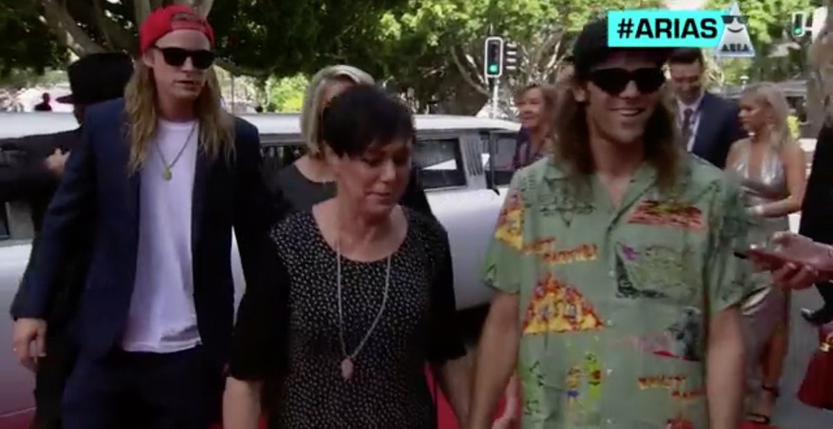 tom__williams's tweet photo. Dune Rats just rocked up to the #ARIAs with their mums!!!! https://t.co/rWlMEME151
