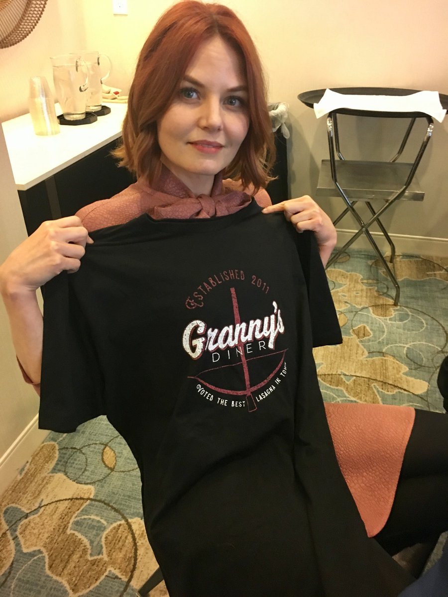 BLACKHlLL's tweet photo. just bought my #projecthealthychildren granny's hoodie! i'm so happy i was able to get it, with only 3 hours left! super excited! @thereelbeverley https://t.co/tmgoKCOTMc #grannysdiner https://t.co/tVMb3YL6Mu