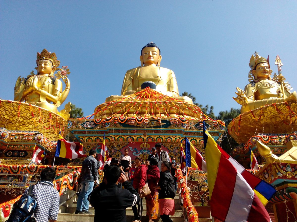 ngtreks's tweet photo. Be a Monkey on Monkey Temple aka Swayambhunath stupa.
  https://t.co/38s3TEJmUD
#Kathmandu #Monkey_temple #Swayambhu #nepal #travelnepal #photography #heritage #UNESCO https://t.co/KwEjjlLxwN