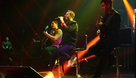 Quien's tweet photo. .@ReikMx cierra su gira en el teatro Dolby de Hollywood y así les fue https://t.co/uyAqsn53er https://t.co/ei88SmRw1M