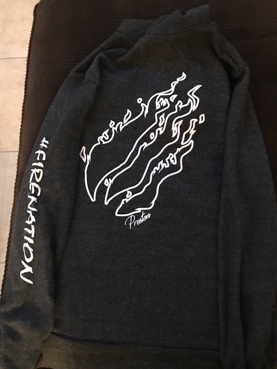 TheWolfGang2001's tweet photo. @TBNRfrags OMG it came in. I’m never going to stop wearing it. It’s soooo comfortable.😍😍 I’m in love https://t.co/oJsUgMVGsE