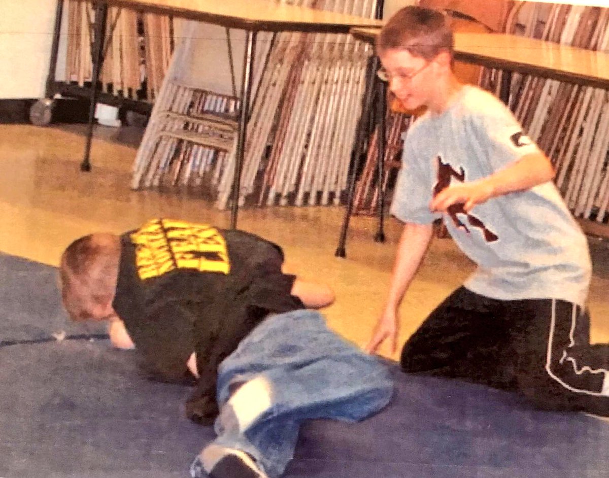 AndyJG513's tweet photo. Couldn’t post Happy 19th until I found the infamous picture where THE 3x state/OVAC CHAMP lost to yours truly BUBBY513 in a wrestling match 🤼♂️ #3rdgradetalentshow #FelizCumpleanos #rubbertoe https://t.co/0QD3C3Be13