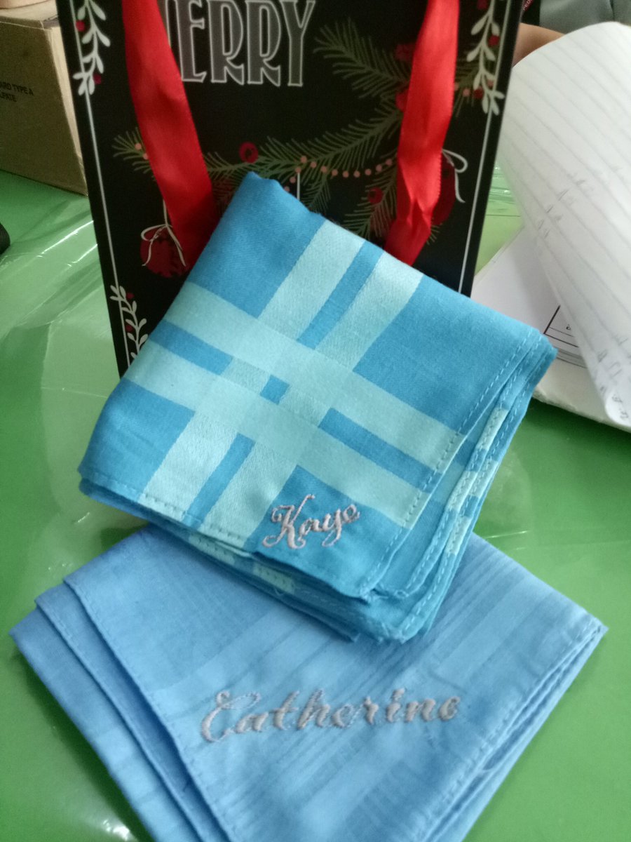 icequeen0906's tweet photo. Thank u! Bluer than blue #monitomonita
#xmasfeels
#somethingsoft https://t.co/eBQwhfL4zn
