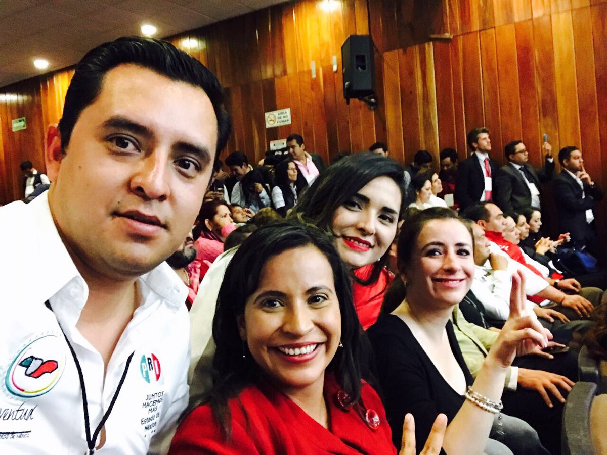 JTEdomex's tweet photo. En #JTEdoMéx respaldamos el proyecto de unidad que encabeza @JoseAMeadeK rumbo a la pre candidatura de @PRI_Nacional. #PepeMT https://t.co/eimQP9eFzC