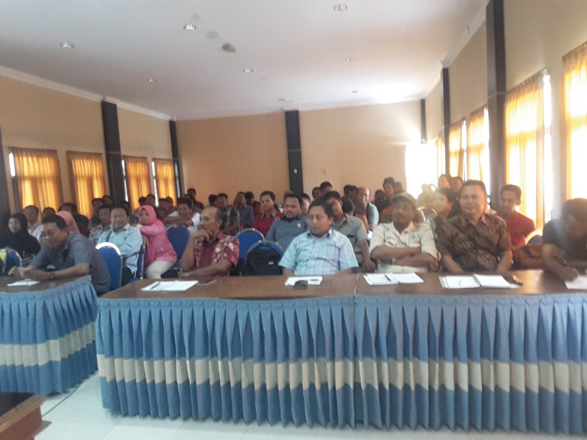Iskandar__NH's tweet photo. Refleksi #3thUUDesa di Rakor @P3mdTppi PA_PDP&amp;TI kab #LAMONGAN #Jatim bersama #KPW4Jatim &amp; Kepala Inspektorat kawal #ManfaatDanaDesa tingkatkan Kwalitas Pendampingan. optimalkan #SIPEDE &amp; #SISKEUDES alat yg mudah untuk Desa bekerja. 
@EkoSandjojo 
@taufikmadjid71 
@DewantoAndry https://t.co/8NNZQEePzt
