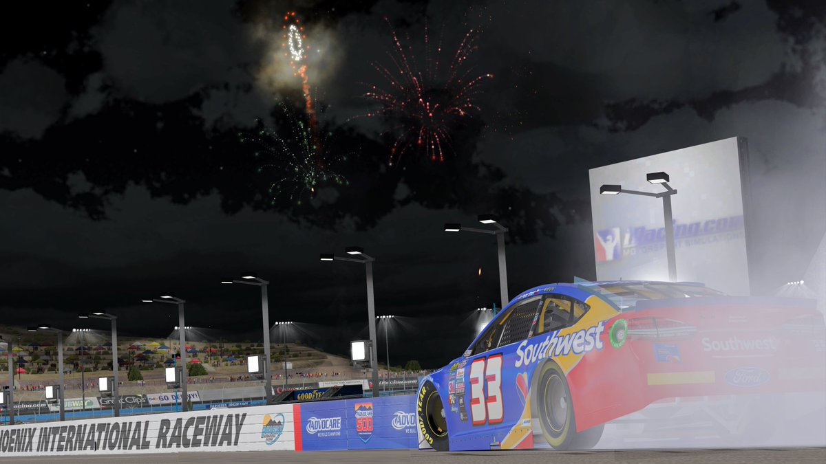 OCR__TV's tweet photo. @kharvick292192 wins at Phoenix to move on to the Championship 3  with @richcam427 and @SamClose1 #3WidePlayoffs #DropTheHammer https://t.co/zhLwR6bK7p