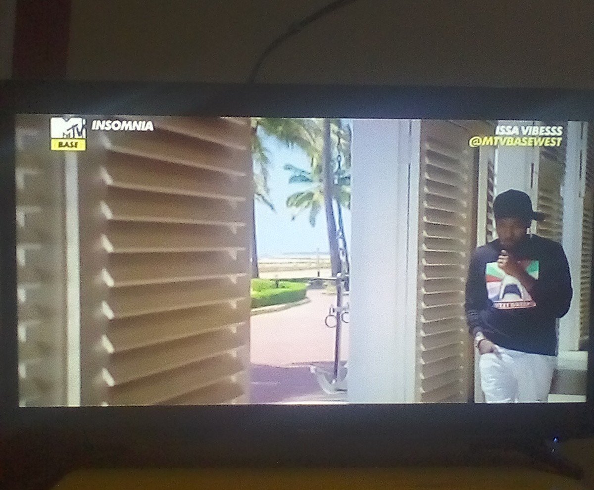 RobertoZambia's tweet photo. We rocking in the West too 💪🏼
Shout out @mtvbasewest 
#VitaminU 
Roberto x Vanessa Mdee 
🙏🏽🙌🏿

#OneAfrica #Afrobeats https://t.co/sVdSJ25Y93