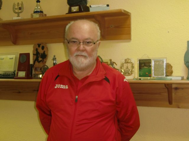 eugeniocalvoji1's tweet photo. Norberto Pérez dice adiós a 50 años en el voleibol,  unos de los grandes del Voleibol Sevillano, gracias...@TodovoleySpain @ESPvoley @Semitensa1 @SuperVoleySpain @DecanoDeportivo @diariosevilla @ABCDeportes @DeporteAND https://t.co/he5EB2DecA